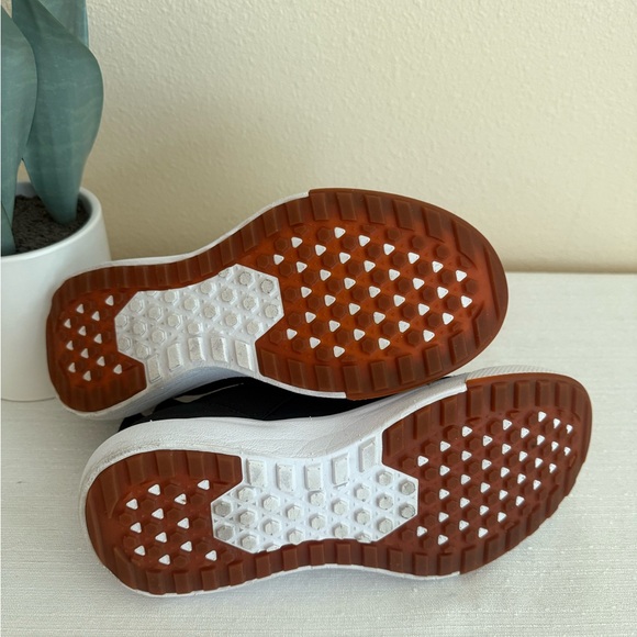 Vans UltraRange Black Mesh Slip On Sneakers women 7 men 5.5 - Picture 14 of 15